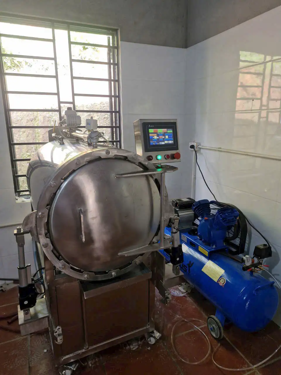 Vận hành nồi hấp tiệt trùng Milo